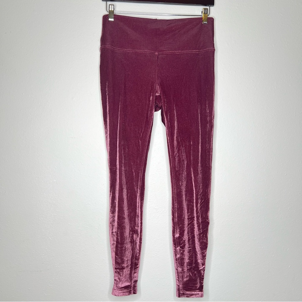 Lululemon Wunder Under High Rise Pink Velvet Leggings Womens Size 12